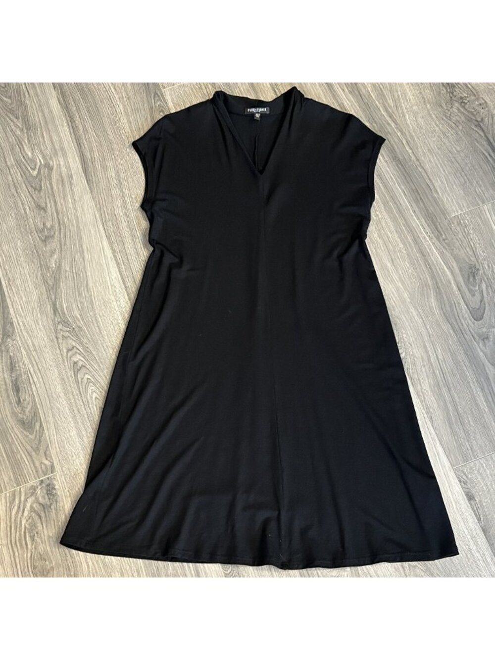 Eileen Fisher Dress Womens PM Petite Medium Black Jersey V Neck Swing Made USA